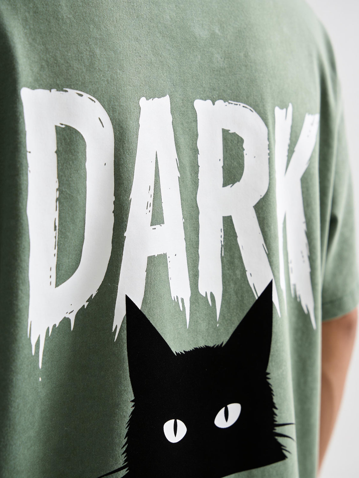 Black Cat Back Print Tee — Bean Green